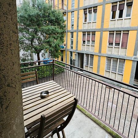 Tiny & Cosy Studio Flat In Como Exterior photo